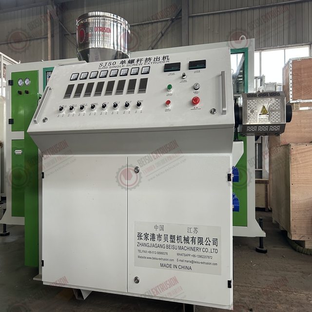 SJ-50 single screw extruder Dual PVC pipe line with haul off and cutter